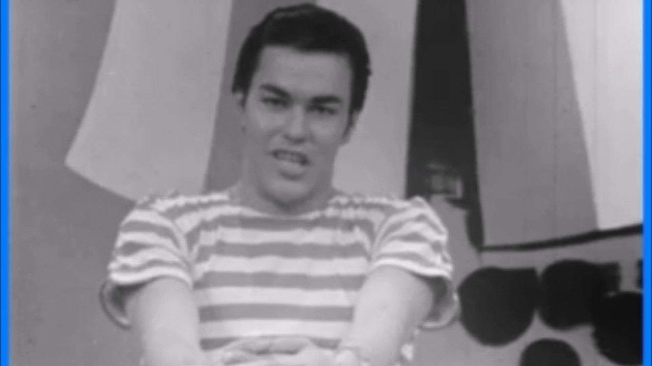 ♫ John Rowles (JA-AR) &hearts; Itsy Bitsy Teenie Weenie Yellow Polka Dot Bikini ♫