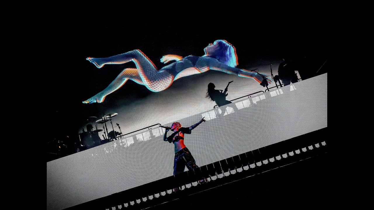 Halsey Back to Badlands @ AFAS LIVE | Amsterdam 2026 (Vertical Clips)