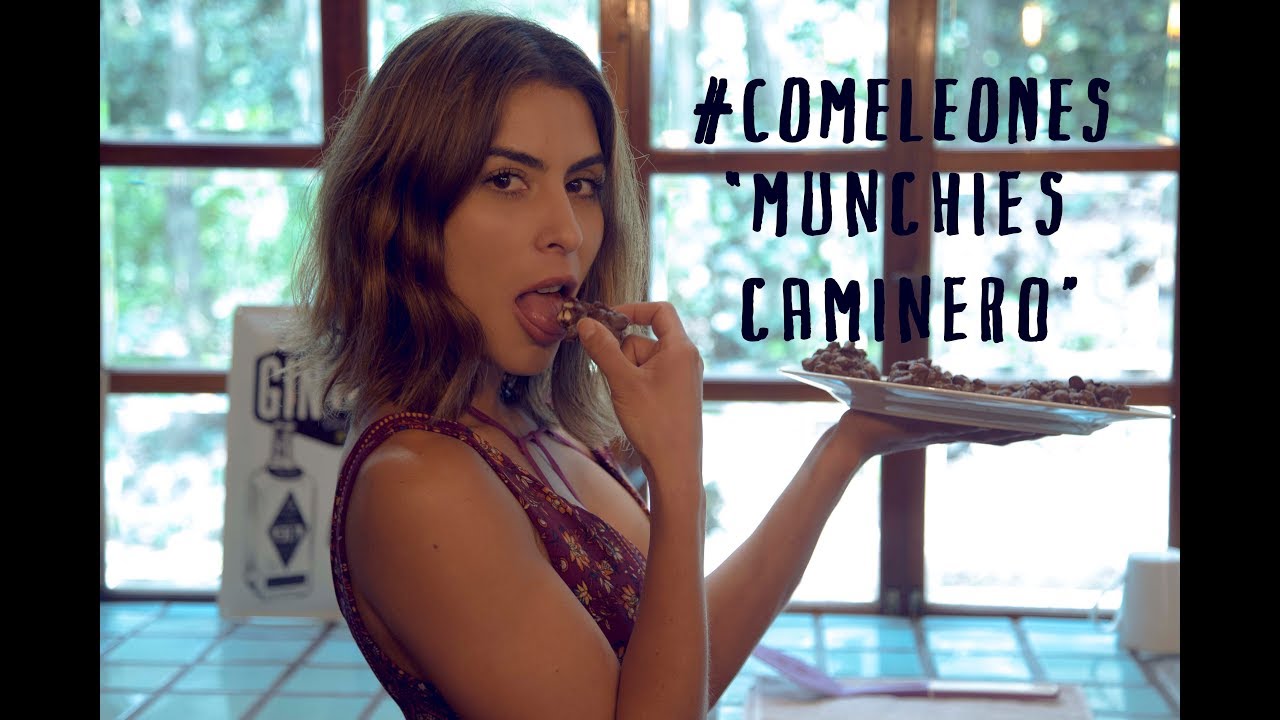 María León #ComeLeones - 