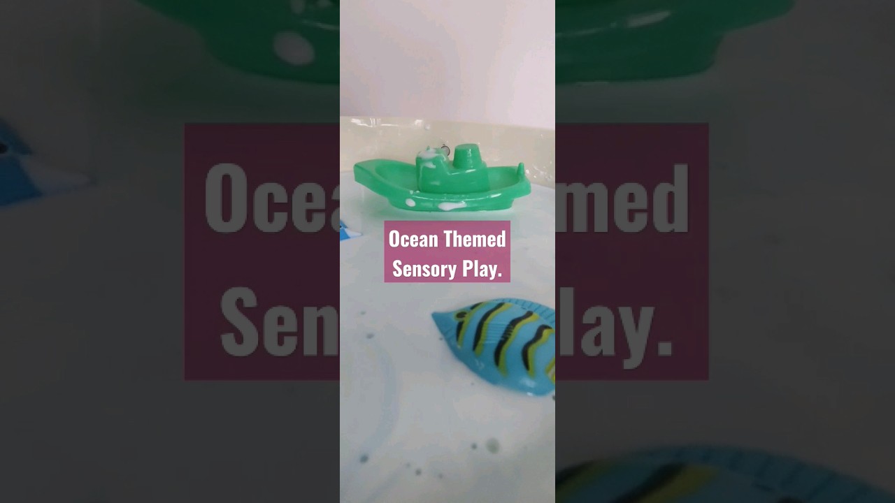 Ocean themed gloop/ obleck sensory play activity to try with your toddler! Rainy day games.