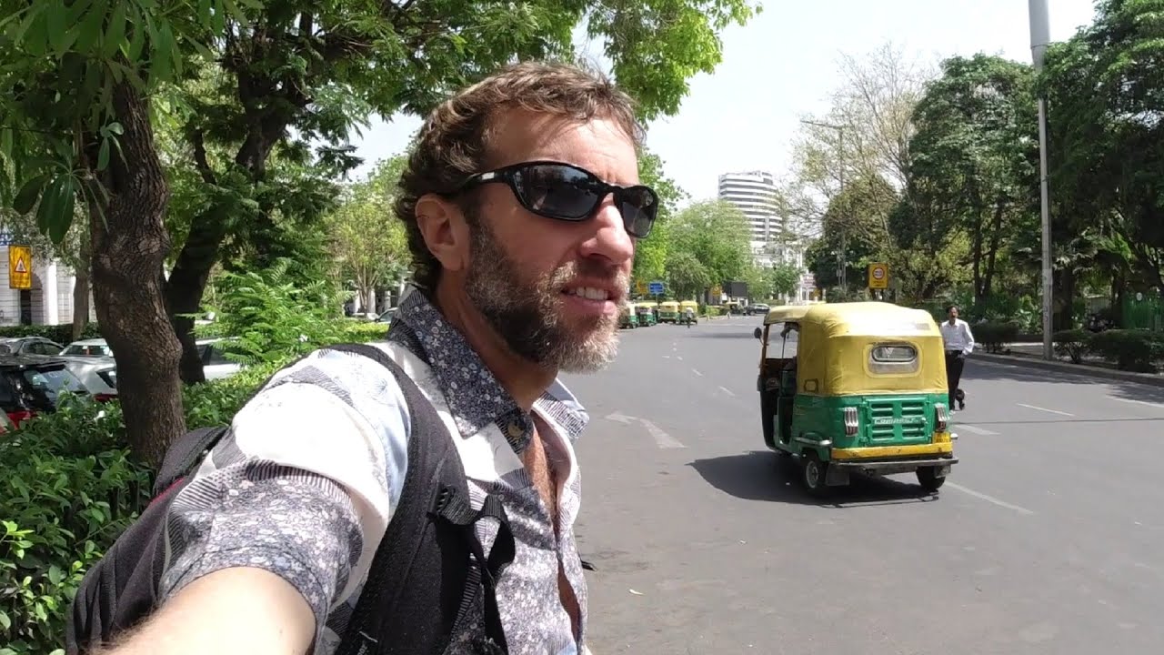 THE OTHER SIDE OF INDIA | New Delhi & Connaught Place