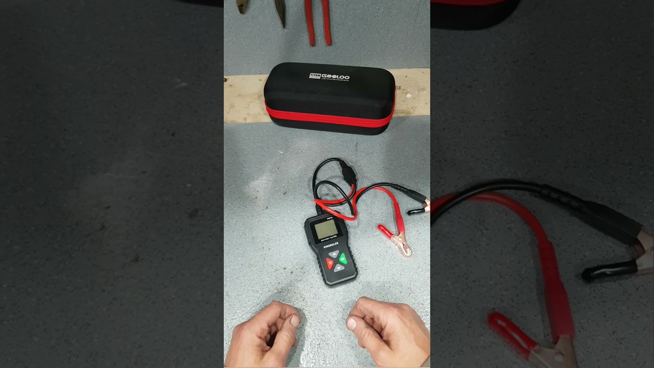 Testing out a Kingbolen BM550 battery analyser.