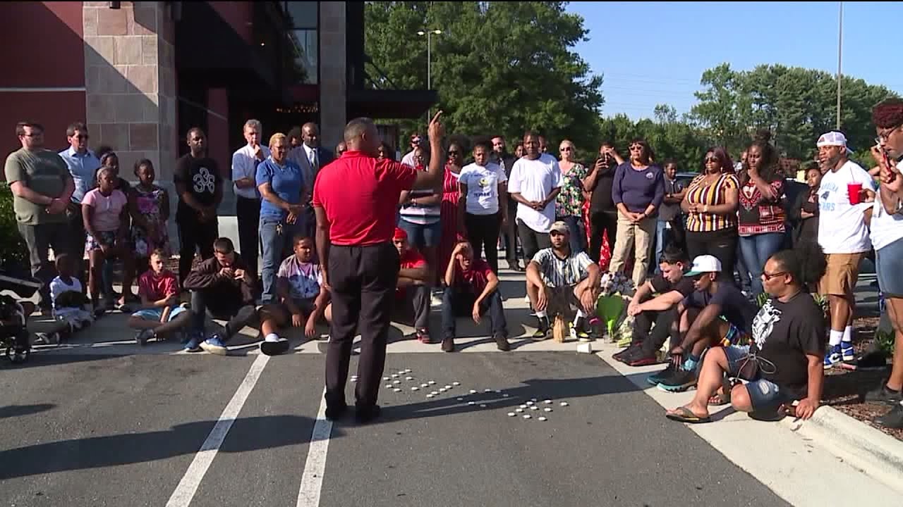 Vigil held for man shot, killed outside Winston-Salem restaurant