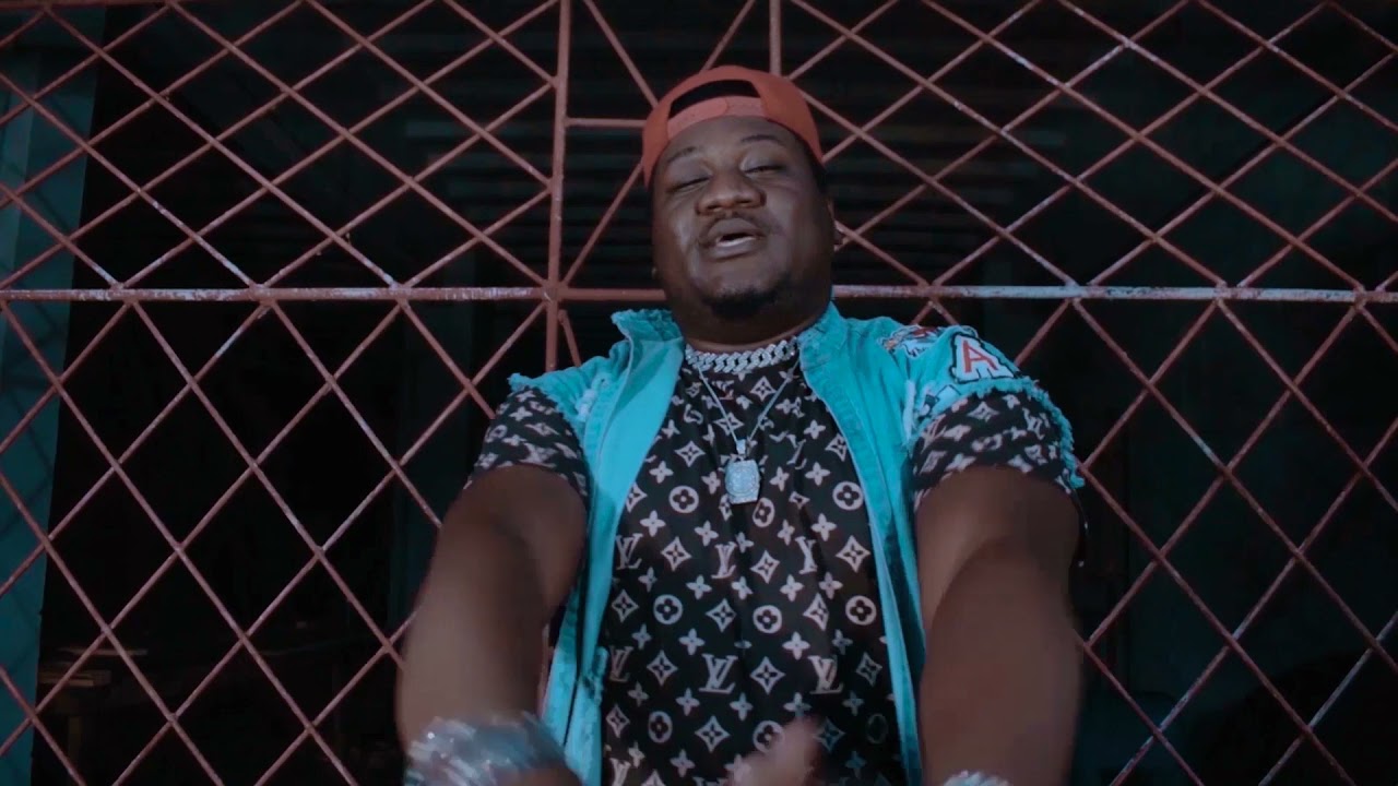 Kiss B Sai Baba Ft Muzo A.K.A Alphonso 