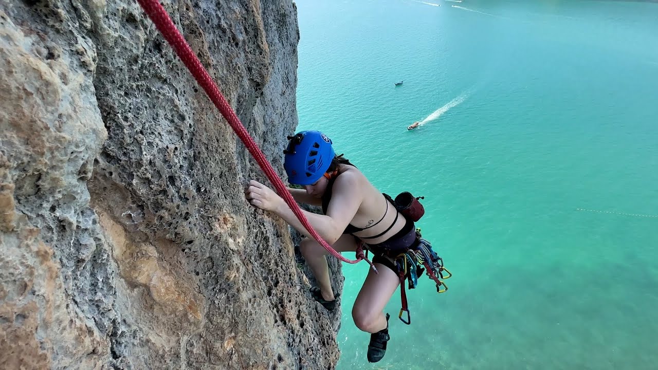 climbing over the ocean 🧗🌊 | Krabi, Thailand
