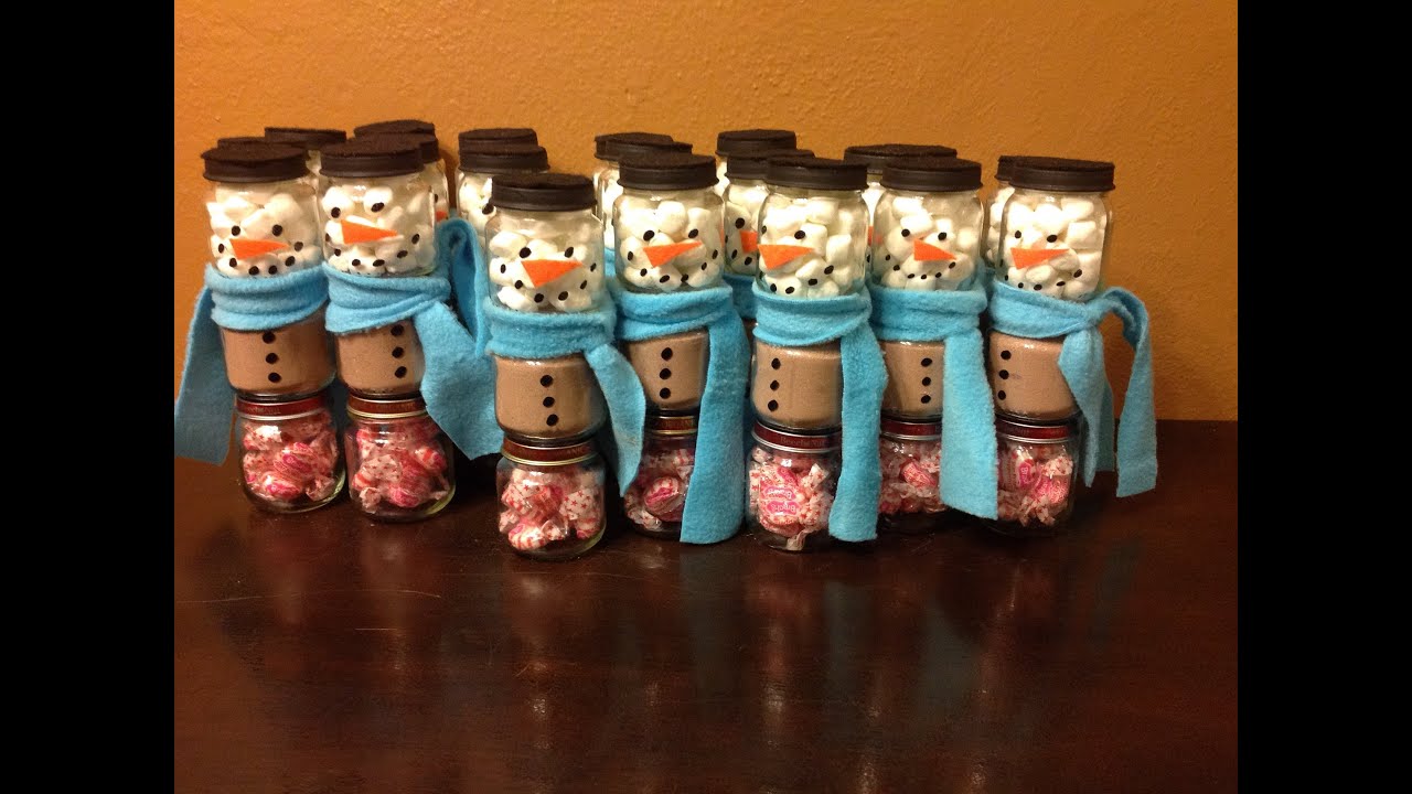 DIY Snowman Baby Food Jars