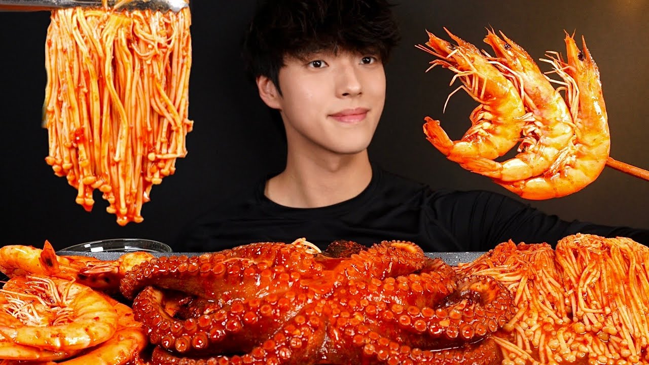 매콤 불닭 팽이버섯 문어 새우 먹방! SPICY ENOKI MUSHROOMS & OCTOPUS & SHRIMP MUKBANG ASMR EATING SOUNDS!