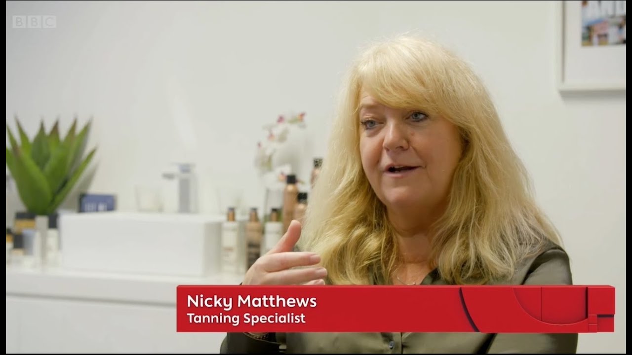 Sienna X Spray Tanning Feature on The One Show