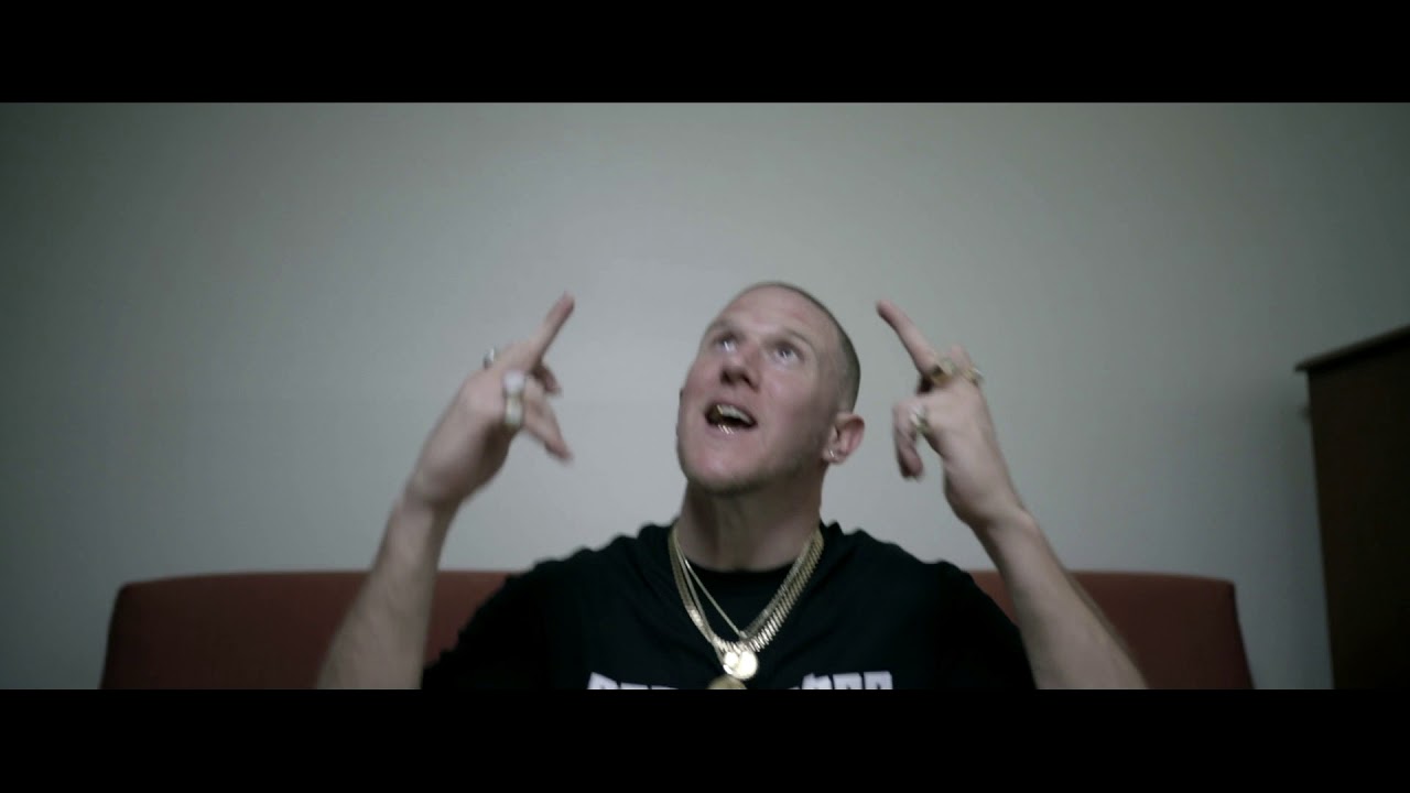 Dear Chapo - Dirt Diggla (Official Music Video)