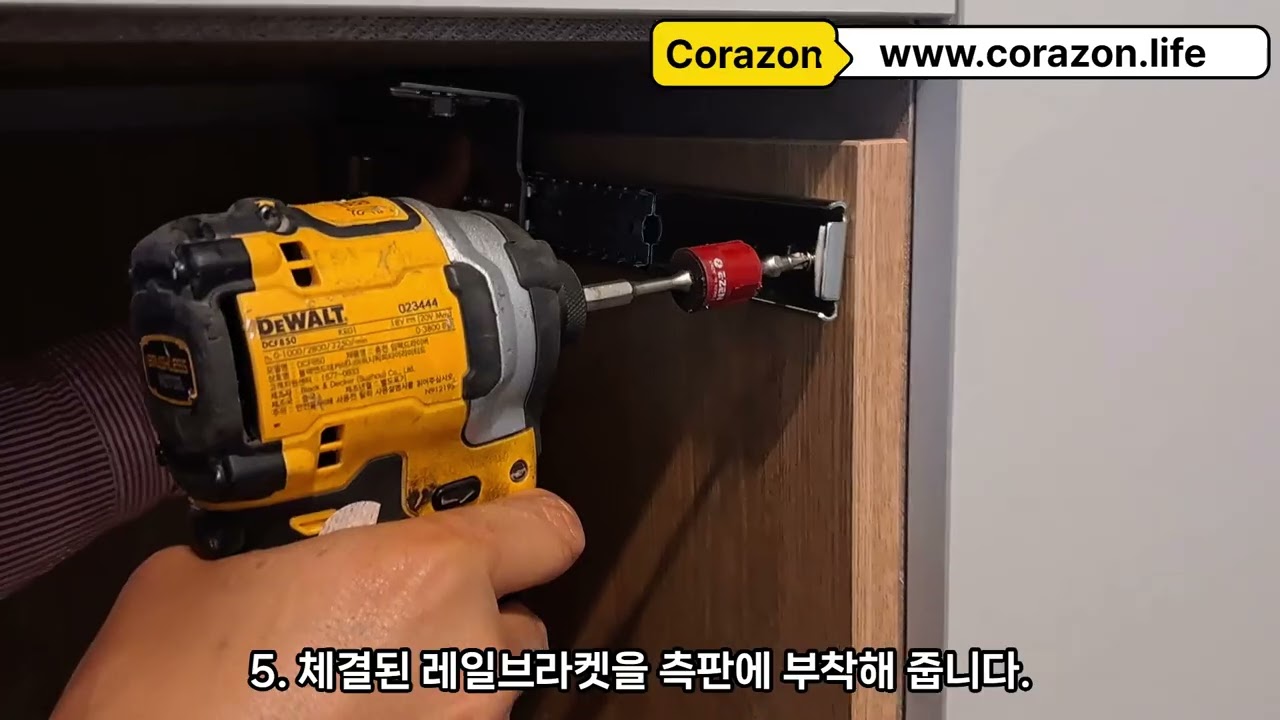 스가츠네 
