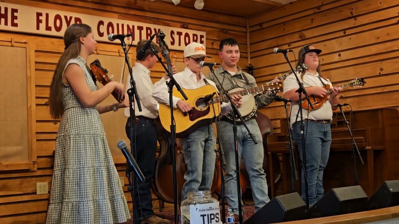 Denim & Plaid at the Floyd Country Store