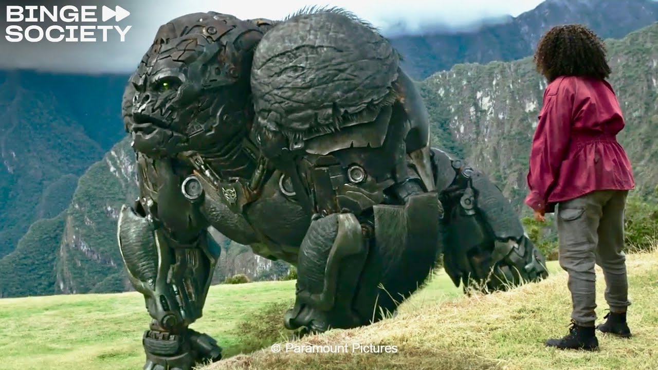 Optimus Kills Airazor - Transformers: Rise of the Beasts (2023)