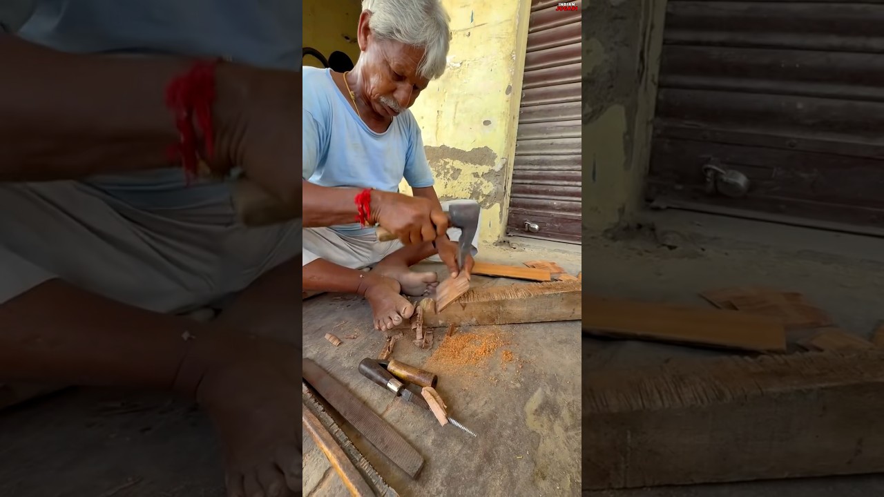 The hard-working man making a 😍unique handmade  COMB 🪮 in village #shorts #viral