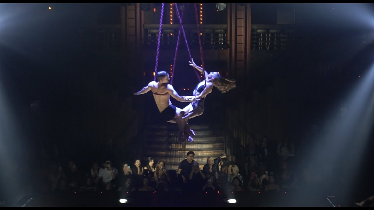 Magic Mike Live Las Vegas 🦄 (MATTHEW CASEY & SARAH ROMANOWSKY'S 
