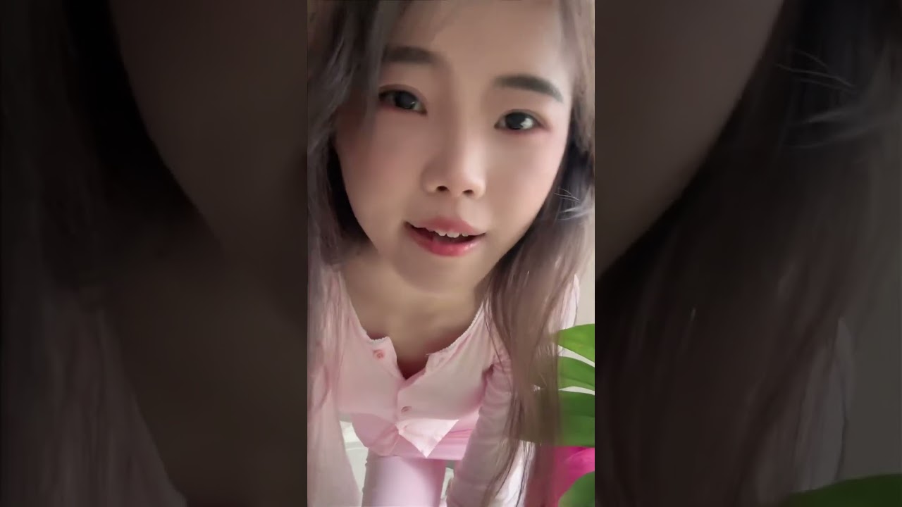 日系短发，完美身材，梦君睡不着少爷人家在……