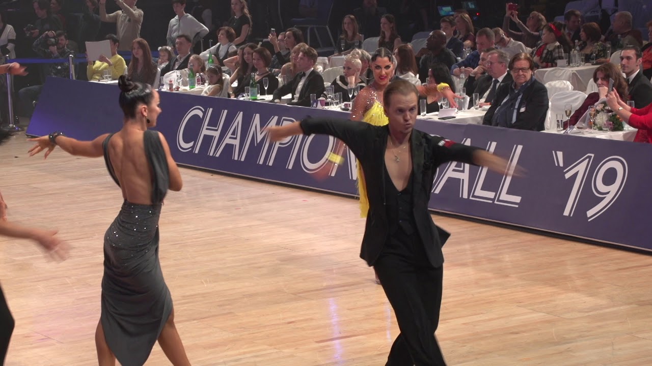 Champions Ball 2019: финал Pro International Latin
