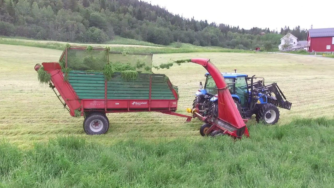 New Holland | Old school silage