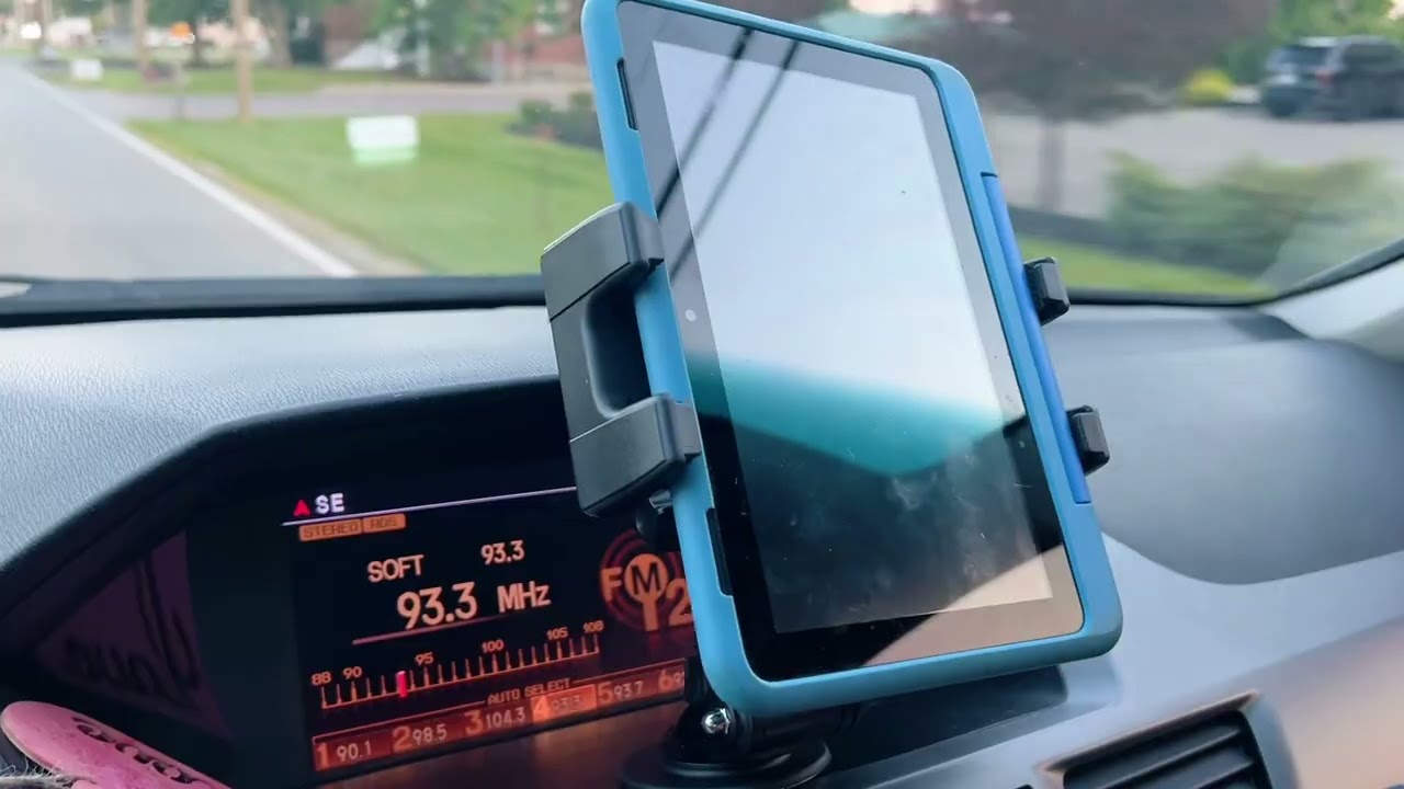 Hands-Free Convenience with the OHLPRO Tablet Holder for Car