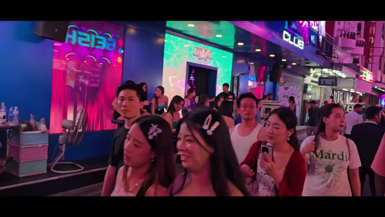 Thailand Tour Part 8 (Pattaya Beach and Street)