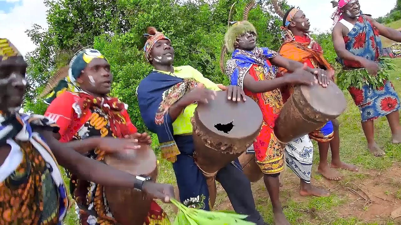 Khwanguluvi - Kwaya ya Uvikanjo Nzenge Njombe