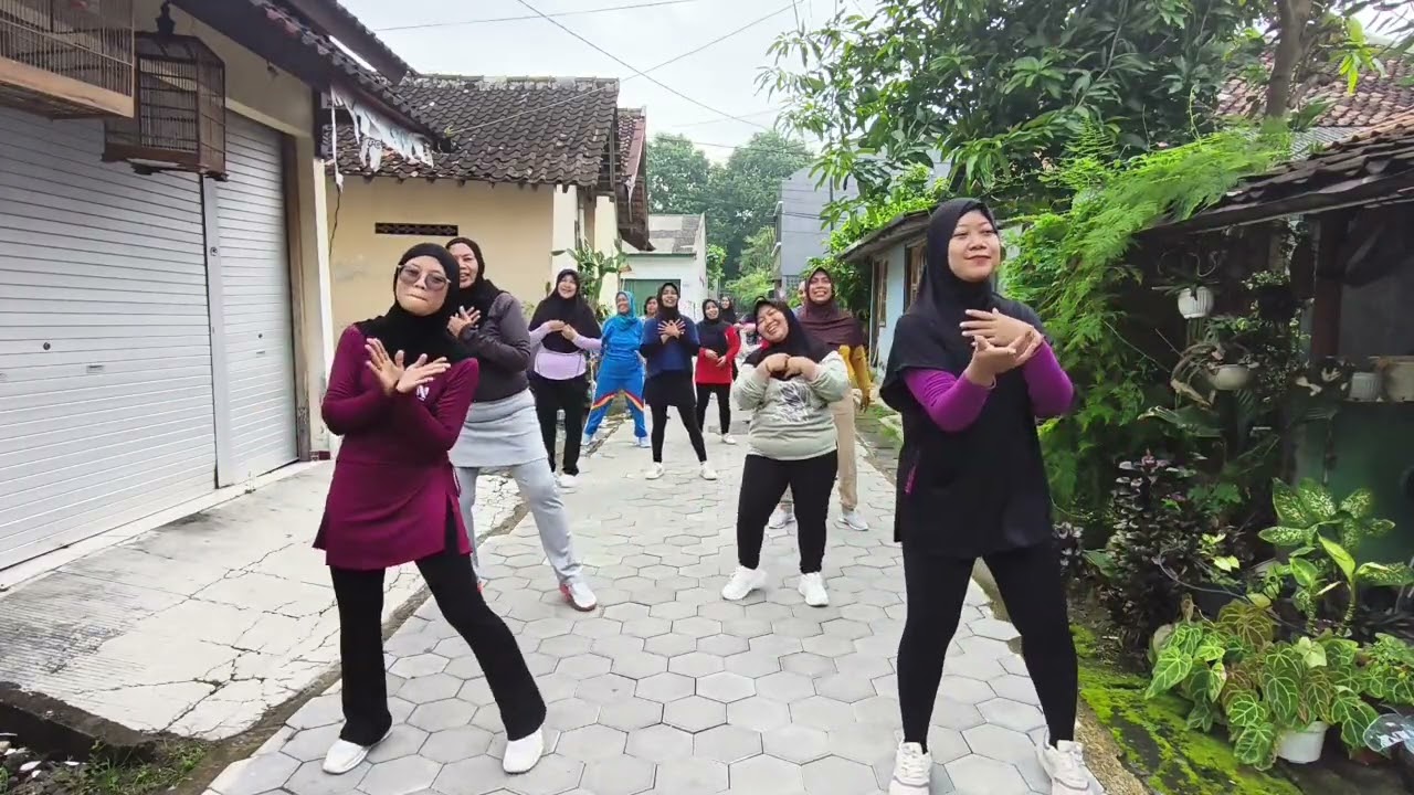 Senam pendinginan kopenrejo