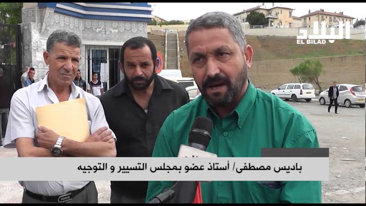 البويرة : أساتذة و عمال ثانوية " هواري بومدين " يدخلون في إضراب  -elbiladtv-