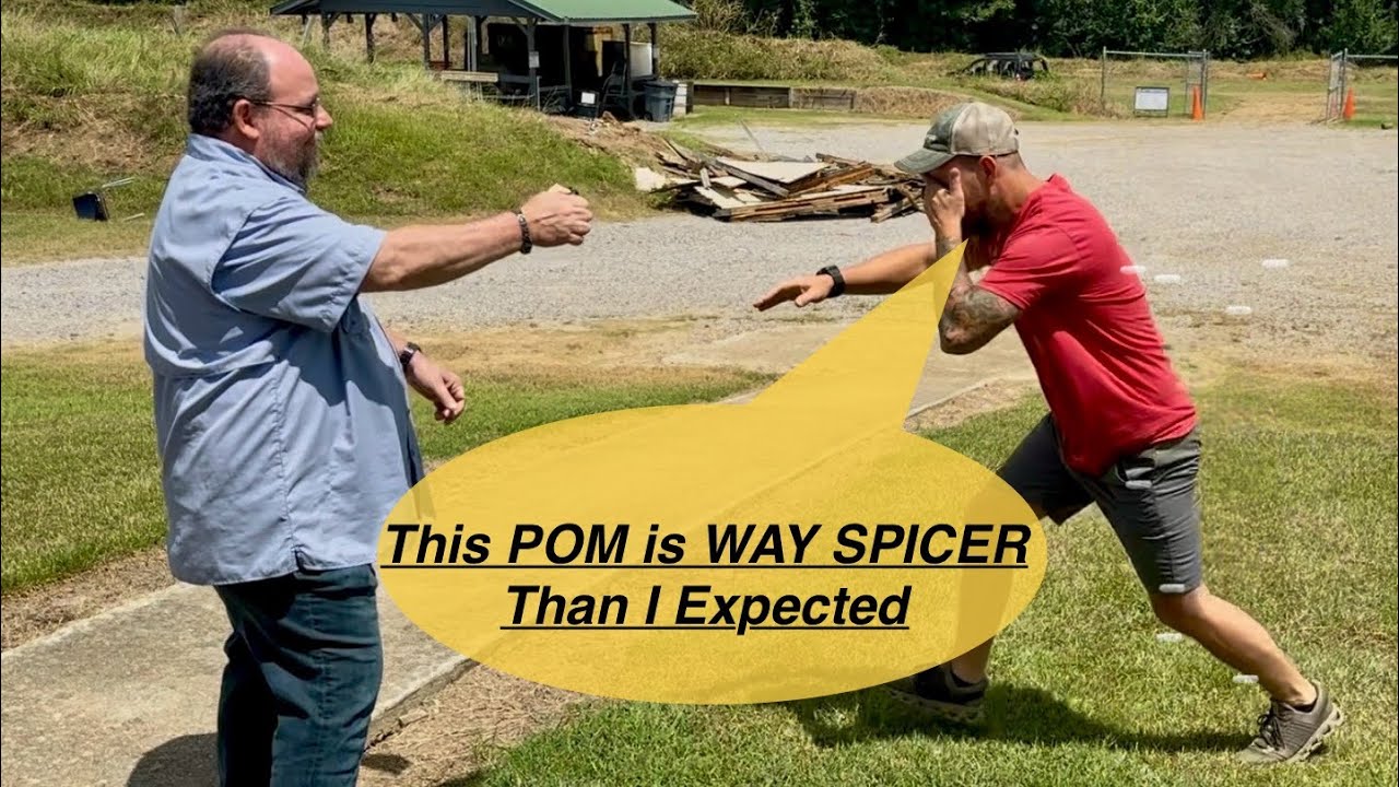 Перцовый баллончик POM должен быть у ВАС В КАРМАНЕ