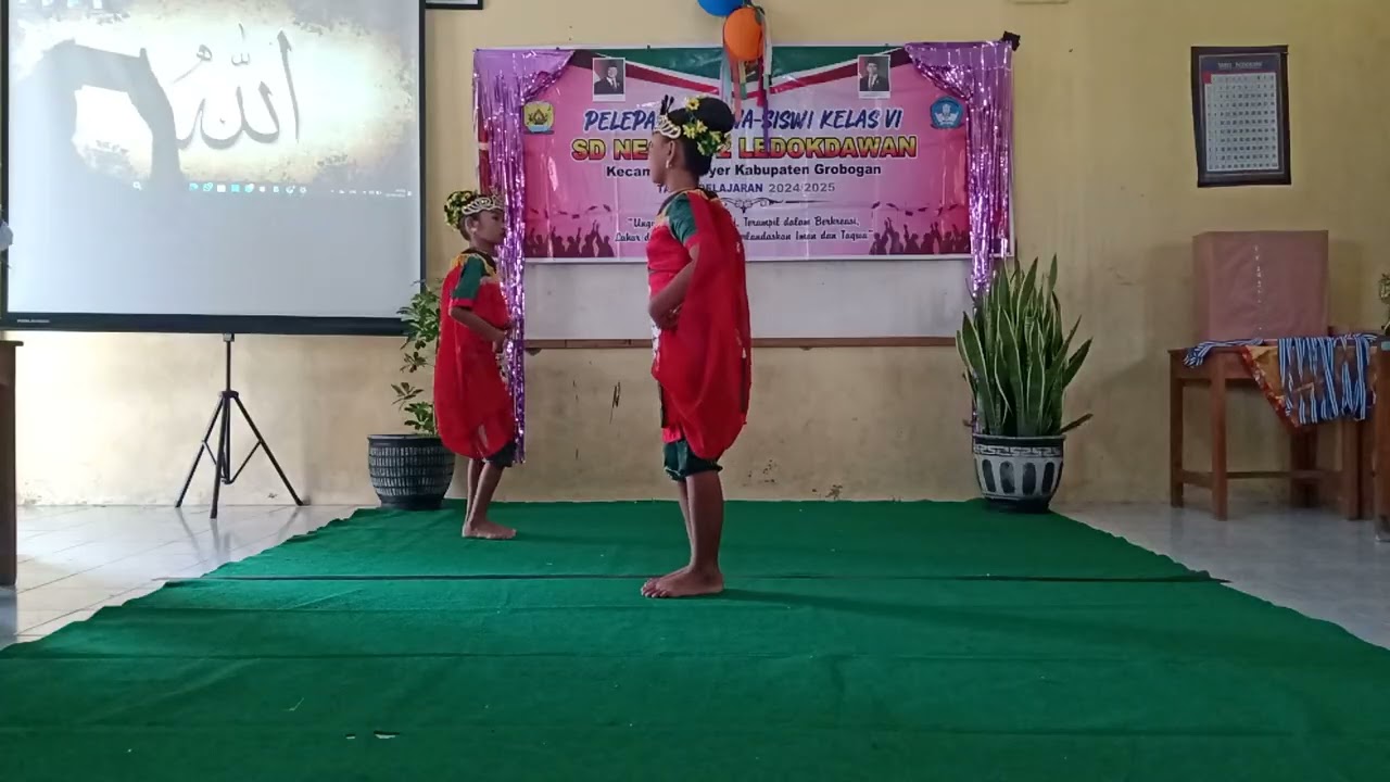 Tari Kupu Kupu Manis Siswi SDN 2 LEDOKDAWAN