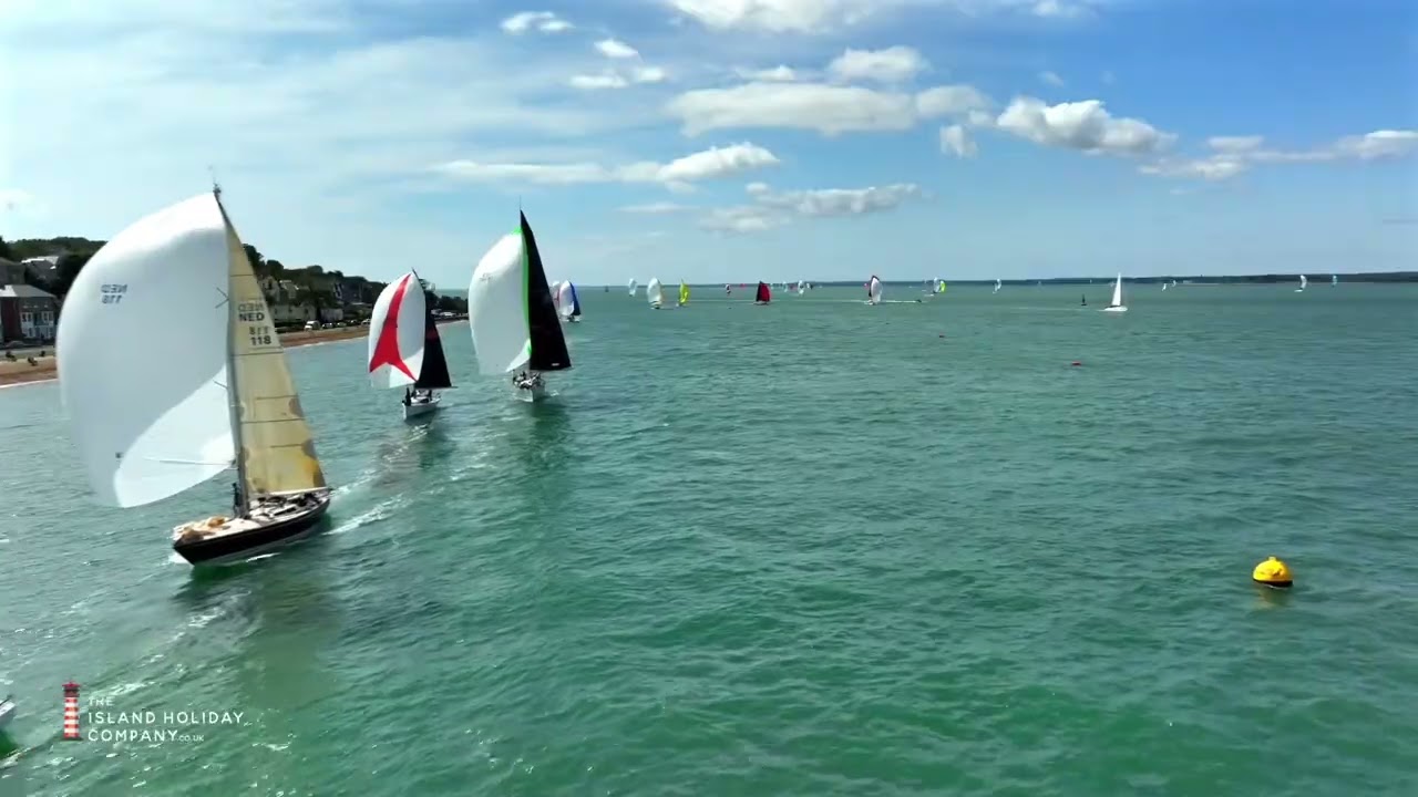 Cowes Town & Cowes Week Sailing Highlights | The Island Holiday Company