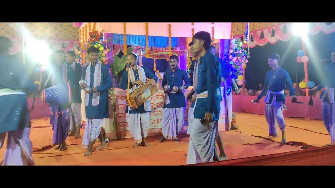 Santali dance #subscribemychannel Bholghati sankritan mandali 8114760314