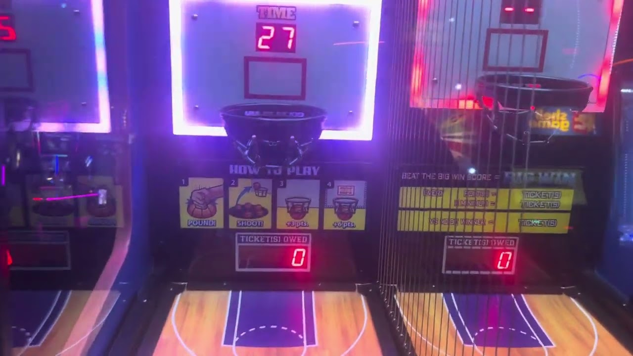 Andamiro 2019 basketball pro arcade at Dave & Buster’s￼