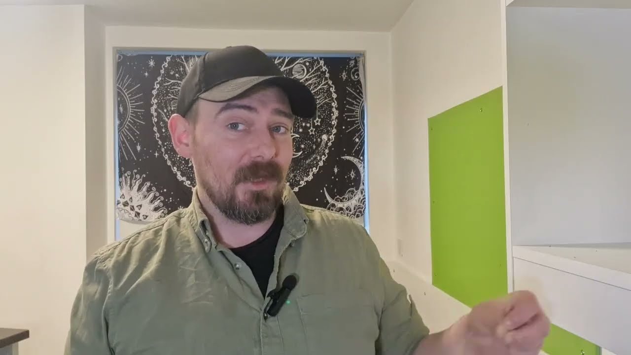 Овен ♈️ Кто-то хочет помириться и внимательно следит за тобой, Овен! | Прогноз на февраль 2026 года