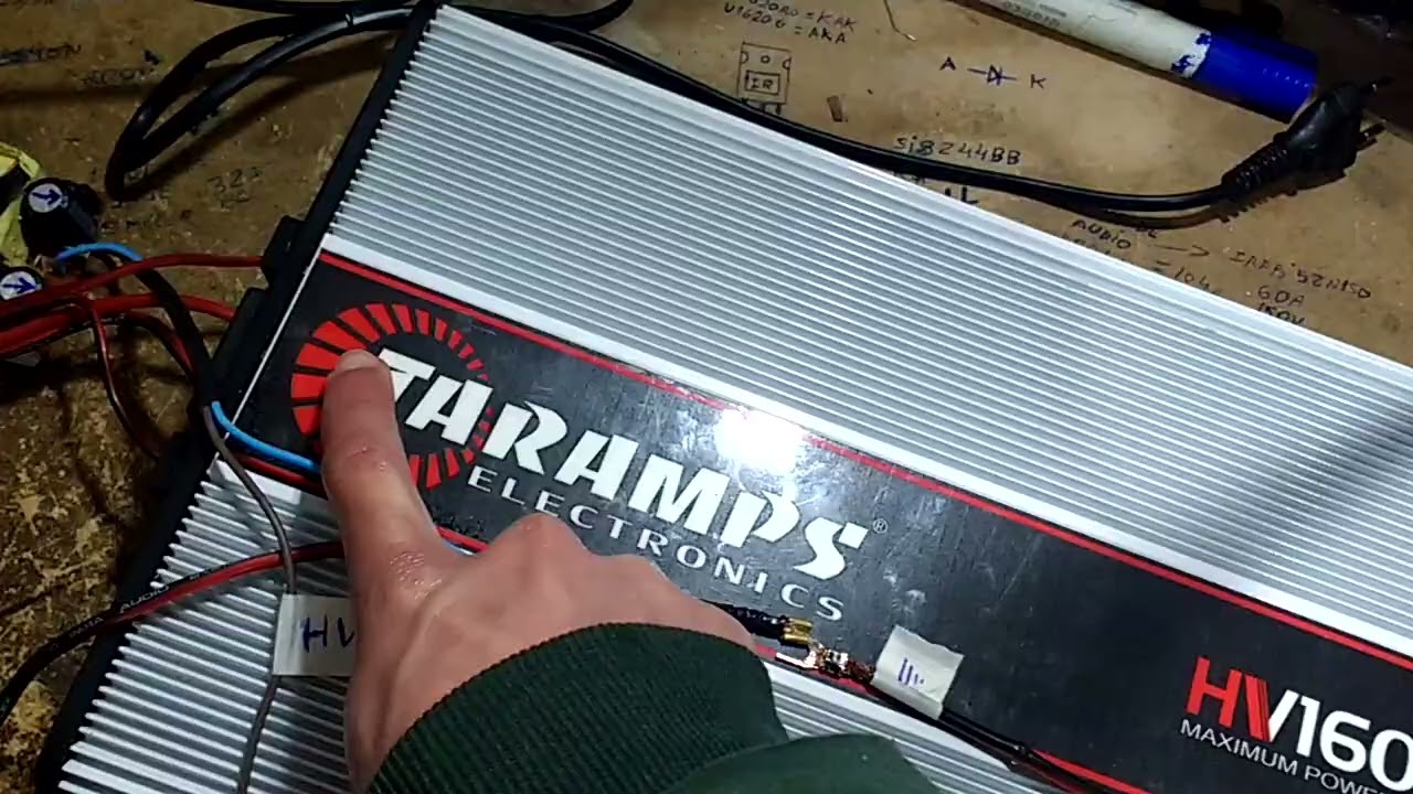 Taramps HV160.000 tocando com 12v+32v no HIGH VOLTAGE 😁