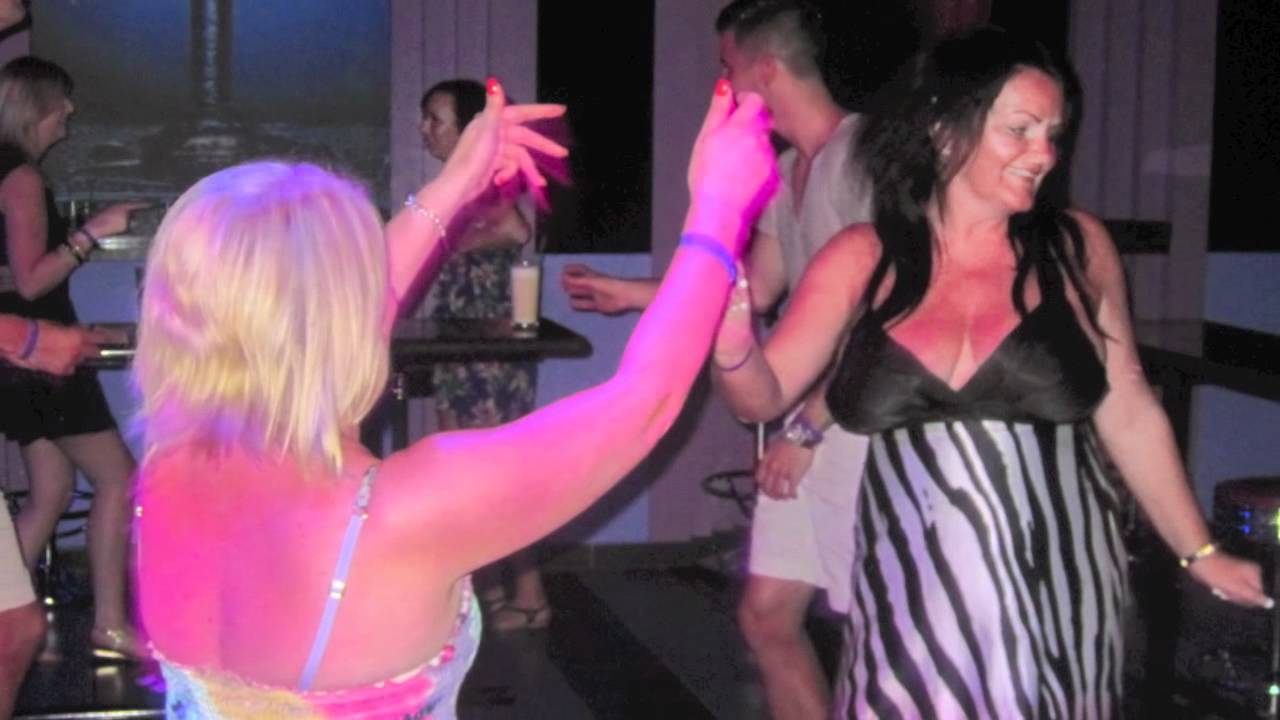 Cape Verde 3, Night at Pacha