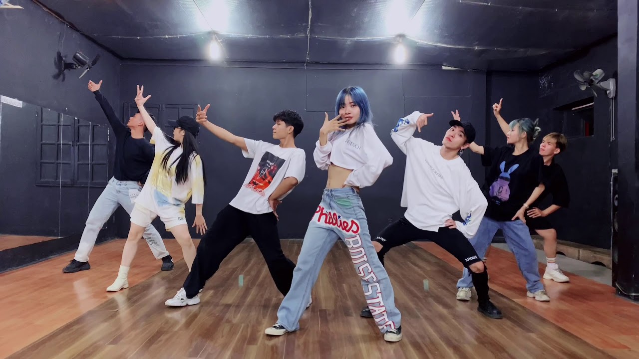 NGƯỜI ƠI NGƯỜI Ở ĐỪNG VỀ - ĐỨC PHÚC x SUBOI (Dance Cover by TNTDanceCrew)