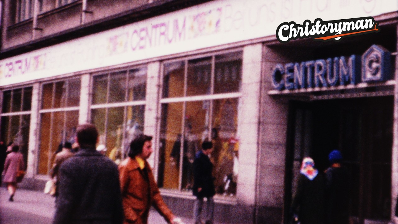 Dresden, 1975 – Schaufenster im Centrum Warenhaus | Dresden in den 1970ern – Teil 3
