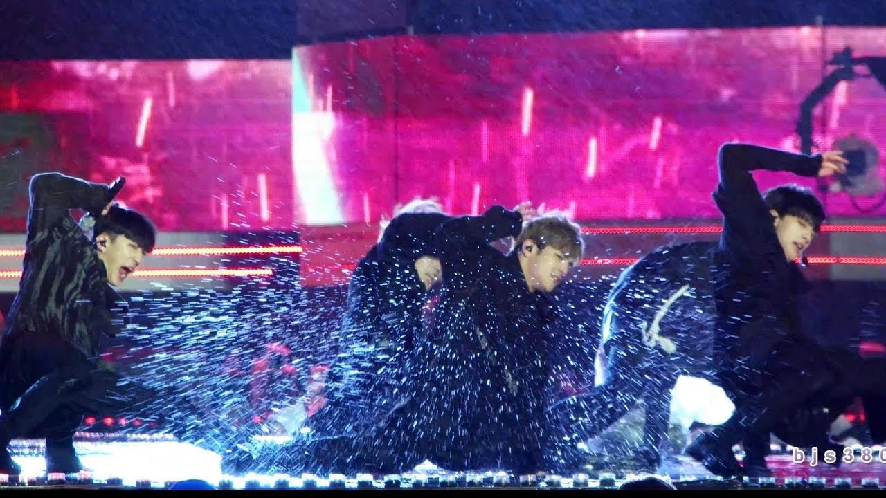 180404 Stray Kids 스트레이 키즈 ROCK + District9 4K직캠@울산쇼챔피언 남다른행복콘서트 태화강둔치