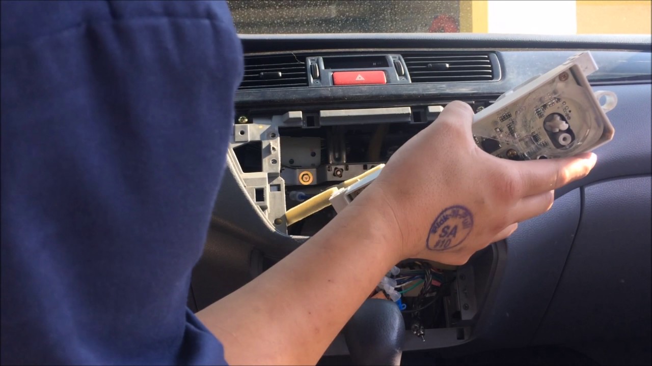 Mitsubishi Lancer 2003 ES - A/C Heater Panel Replacement