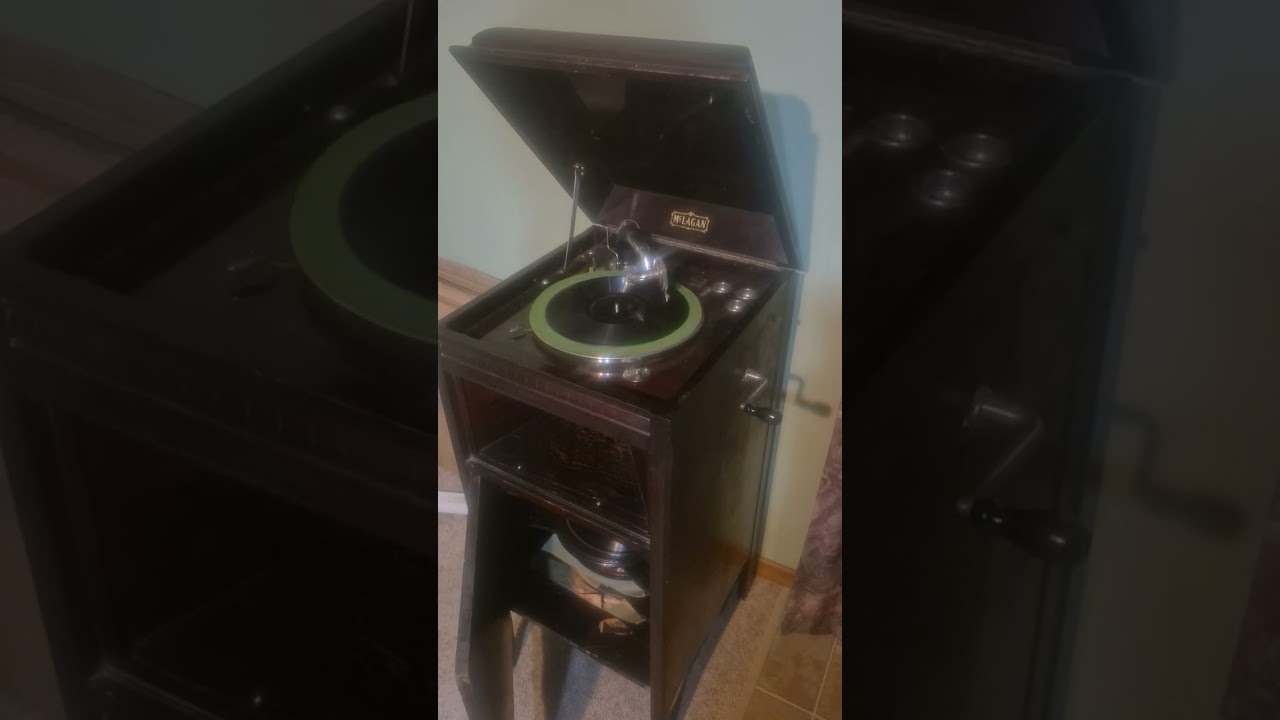 Farmyard Medley— American Quartet | HMV 78 RPM (c. 1910-1915) | Played on Antique McLagan Phonograph