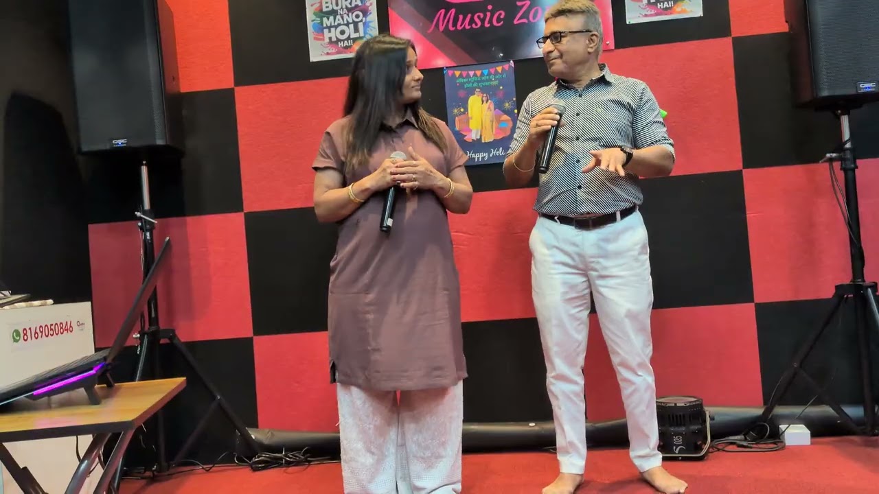 Dhak Dhak Karne Laga.                                  Anuradha Paudwal, and Udit Narayan 