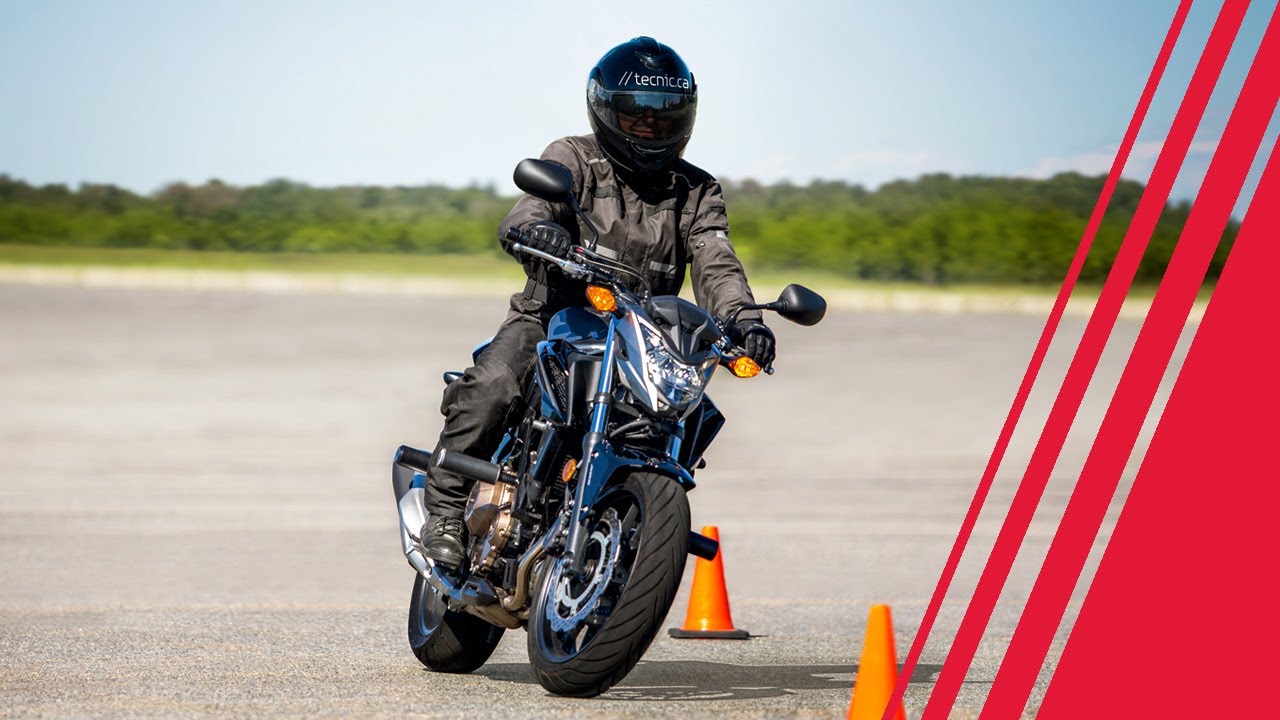 Motorcycle driving course // Tecnic