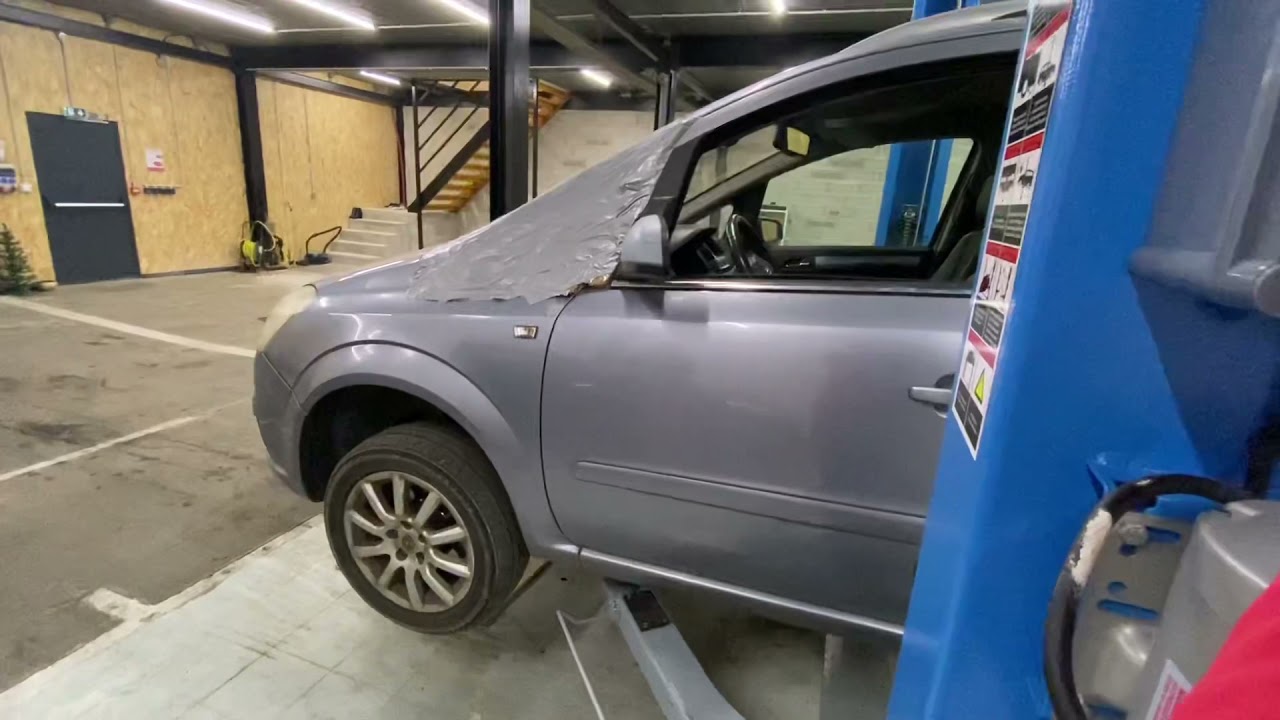 Comment faire quand le joint de la burette du turbo ne fait plus l’étanchéité sur une Opel zafira b