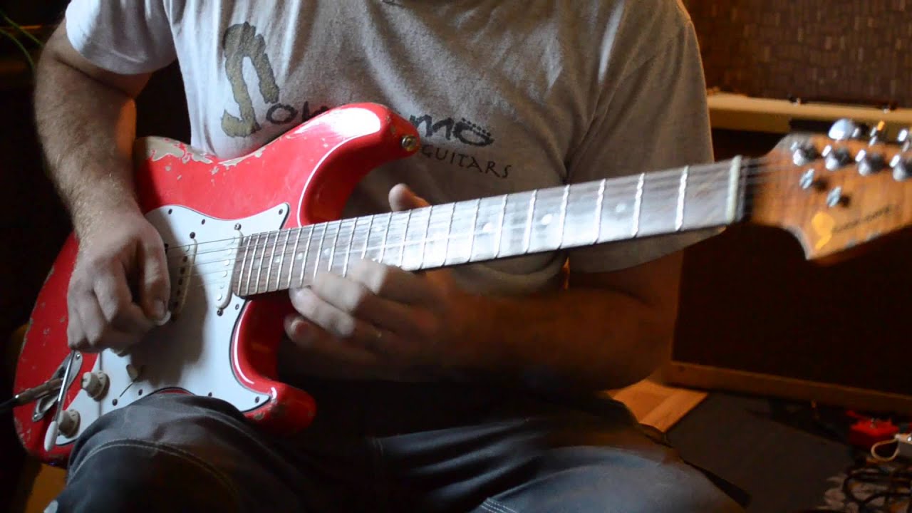 FiestaRed Sonnemo Customshop Strat Demo