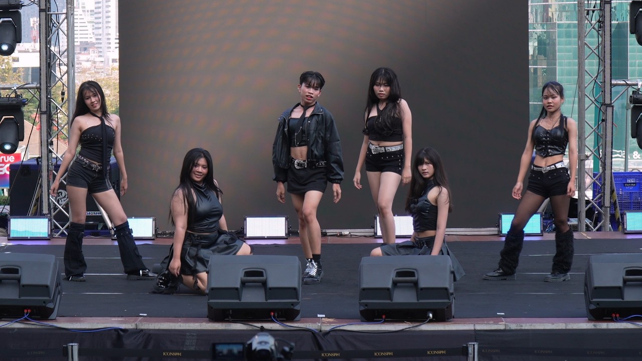 cover izna - SIGN + Mamma Mia @ UTCC DANCE CONTEST No.8 | 260214