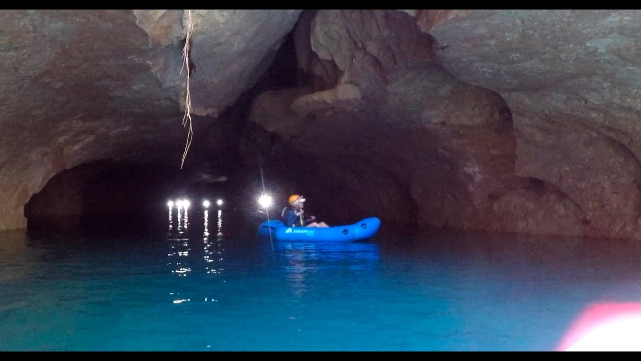 A BLUE WATER ADVENTURE IN BELIZE