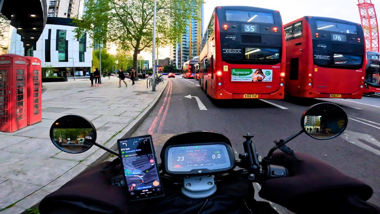 Discovering New Areas Of London - How Much Money Can I Earn In 4 Hours Delivering For Just Eat?!