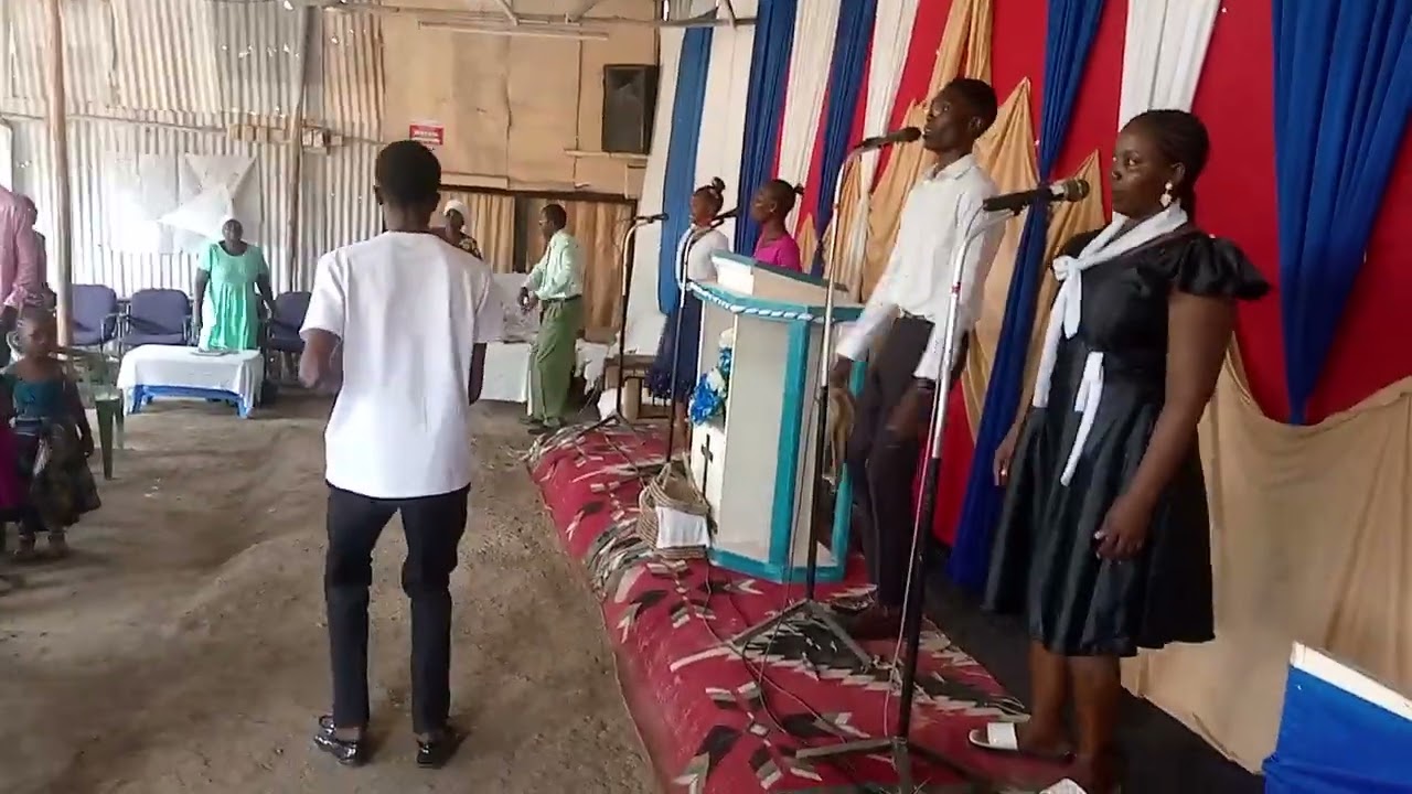 Praise session by Dr.Haggai 