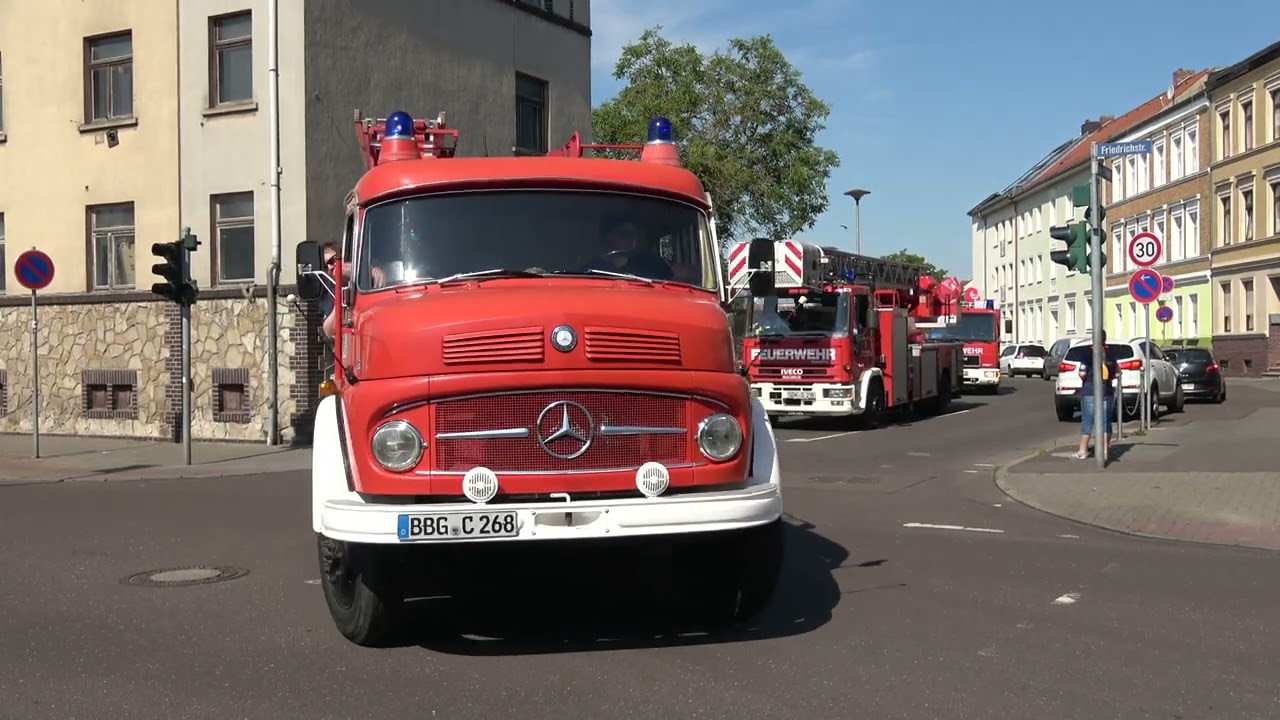 Festumzug 1️⃣5️⃣0️⃣ Jahre Freiwillige Feuerwehr Schönebeck(Elbe) 🚒💨