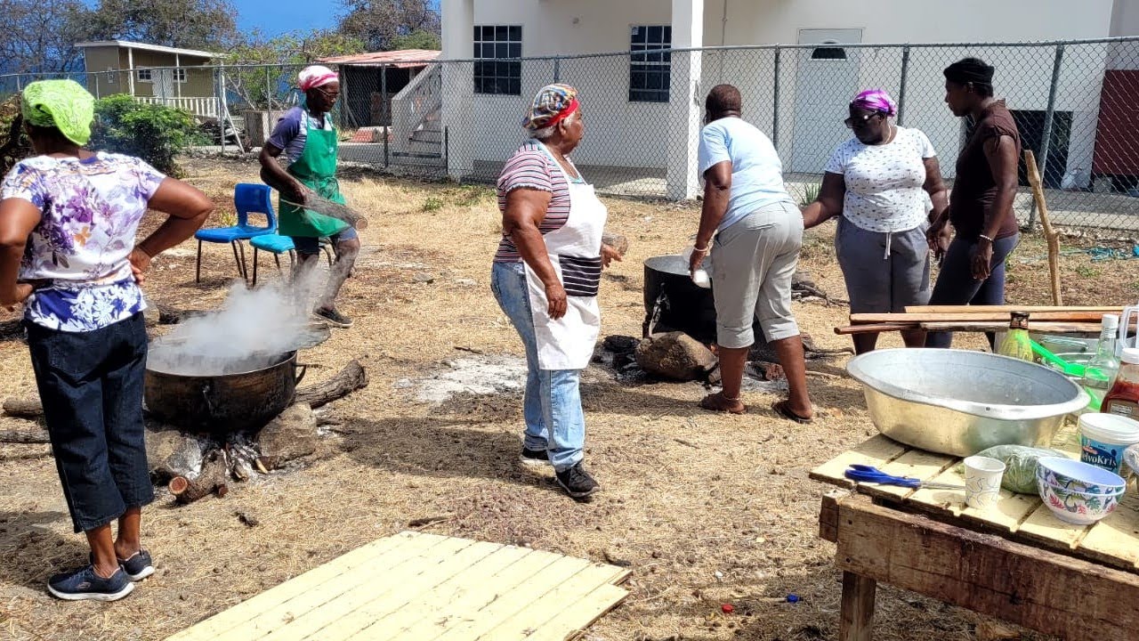 Bogles Maroon 2023 (Carriacou) Cooking of the food