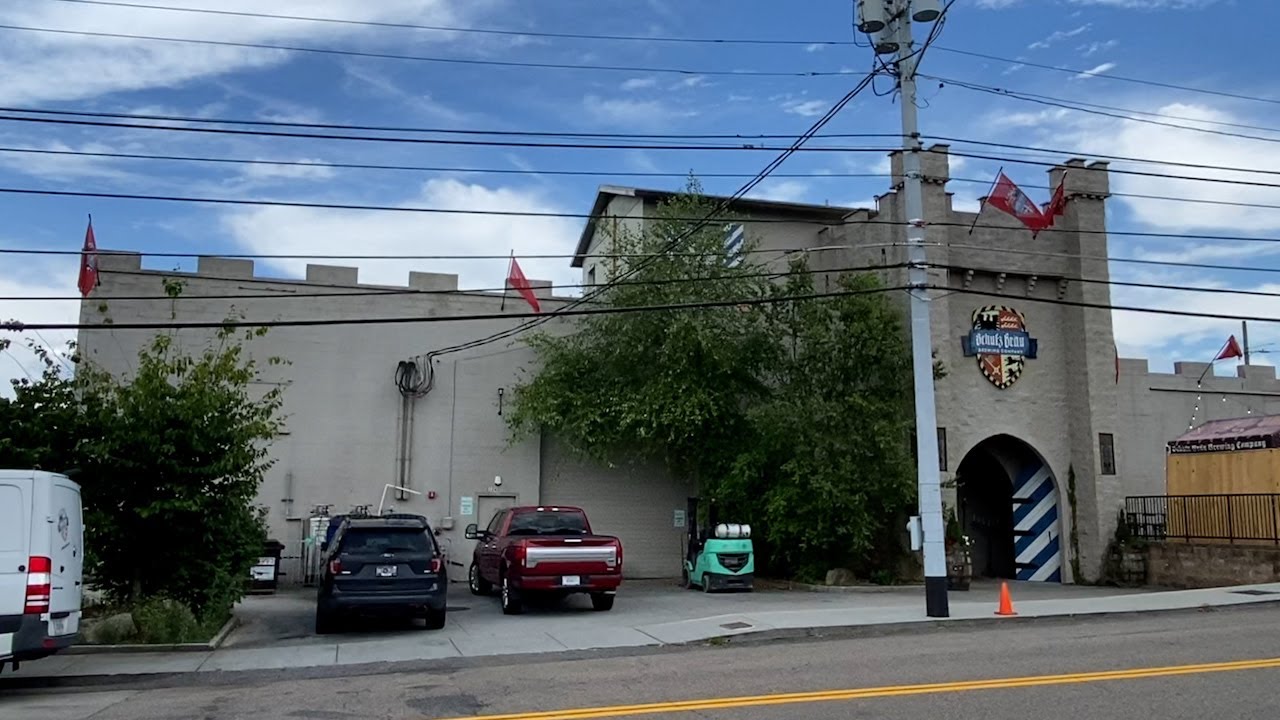 Schulz Br&auml;u Brewing - Knoxville's Beer Castle